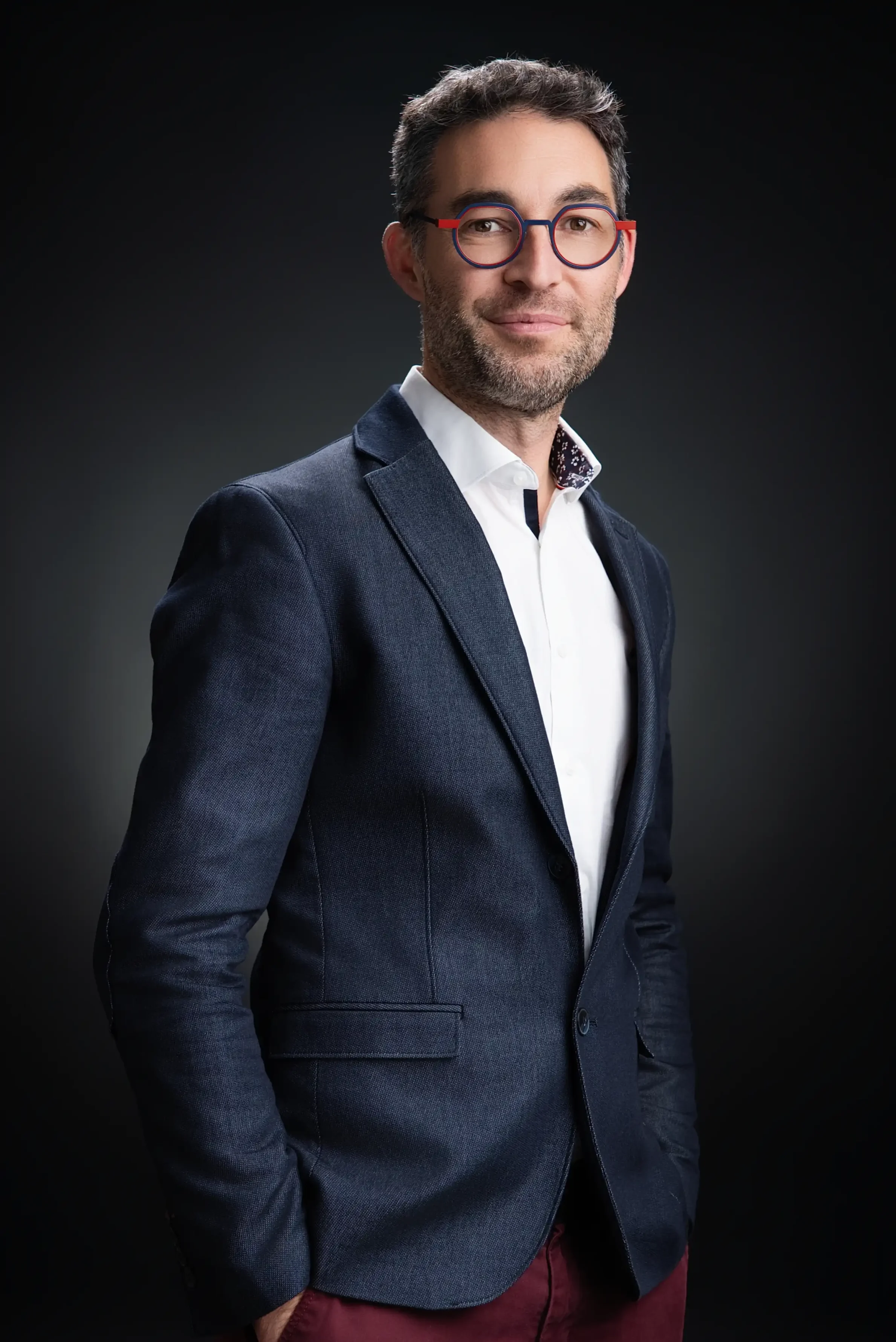 Portrait corporate dirigeant Saintes BP 02